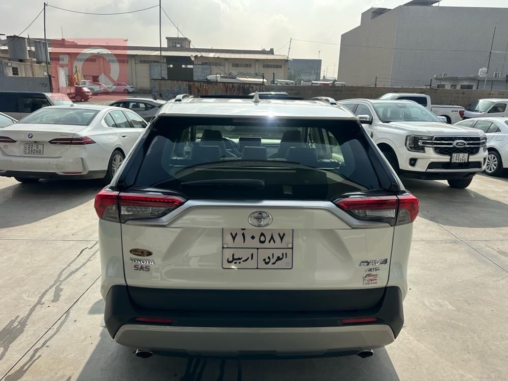 تويوتا راف 4